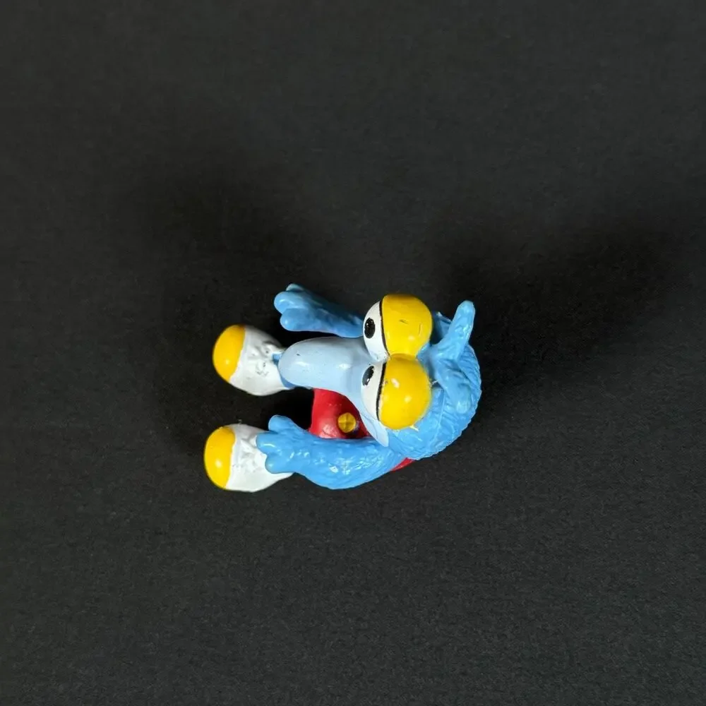 1986 Vintage McDonald's Happy Meal Toy Muppet Babies Sitting Gonzo Red Shorts